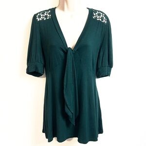 NWT Suzanne Betro Tie Front Lace Yoke Tunic V Neck Top Blouse Green Large Floral
